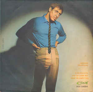 Adriano Celentano : E Voi Ballate / Due Tipi Come Noi / Sono Un Simpatico (7", Gat)